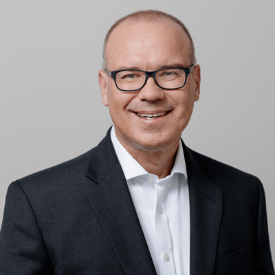 Christoph Domhardt Chief Sales Officer und Prokurist bei der Deutschen Interim AG.